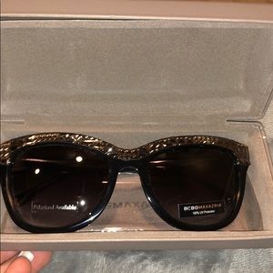 Bcbg indulge black sunglasses